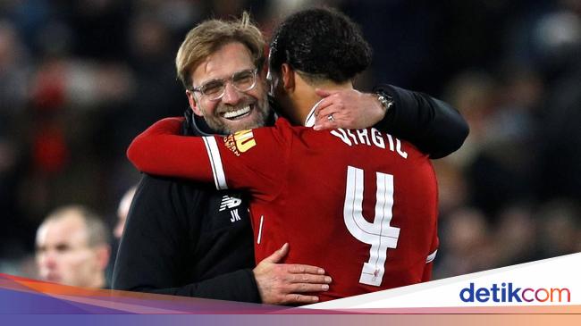 Sekarang Momennya Arne Slot, tapi Jangan Lupakan Klopp