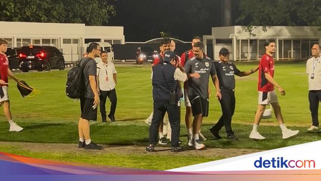 Timnas Indonesia Gelar Latihan di Stadion Madya, Kevin Diks Sudah Gabung