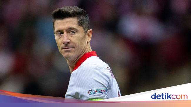 Lewandowski Sakit Hati Status Kapten Polandia Dicopot via Telepon