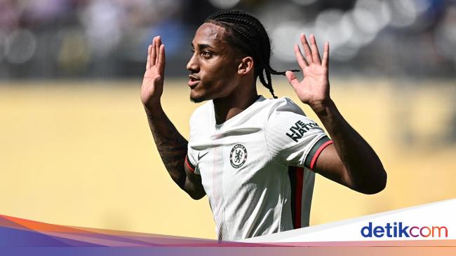 Bikin Brace ke Gawang Fluminense, Joao Pedro Buktikan Kualitas!