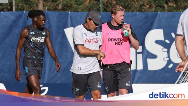 Beda Conte dan Guardiola di Mata De Bruyne